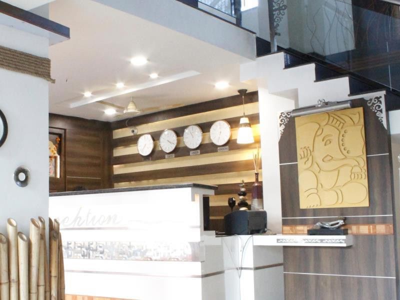 Hotel Shalimar Deluxe Bhopal Eksteriør bilde